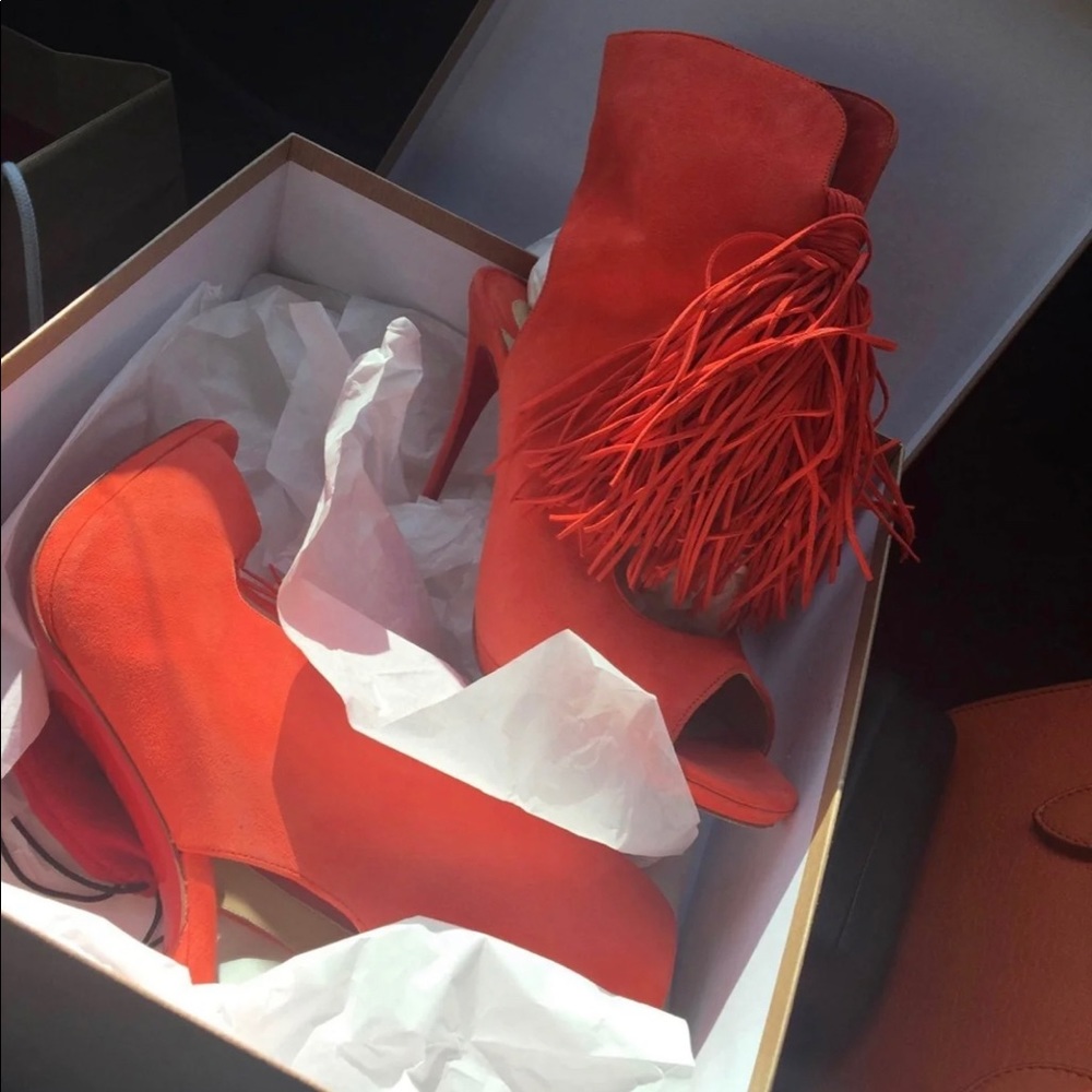 Christian Louboutin pump